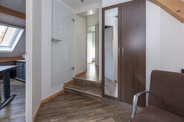 Photo 31 of Vogelweide 94