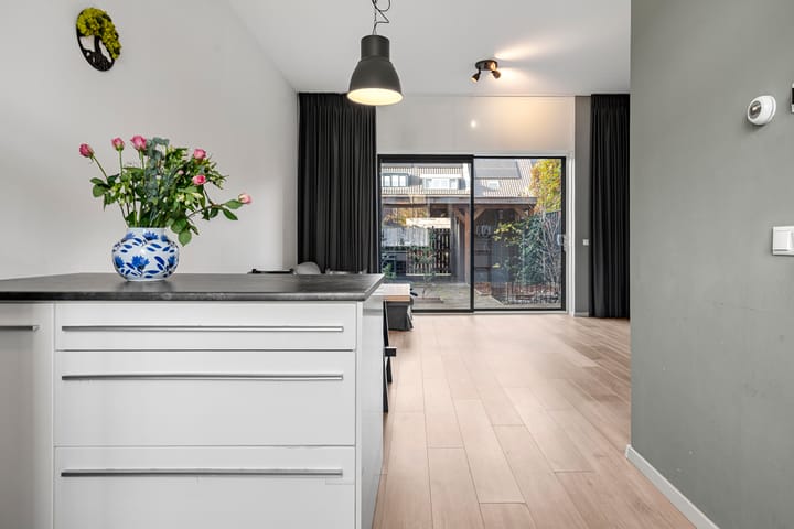 Foto 8 van Enkalaan 135