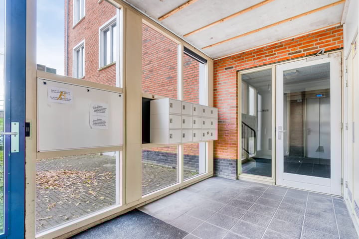 Foto 5 van Hongarijehof 53