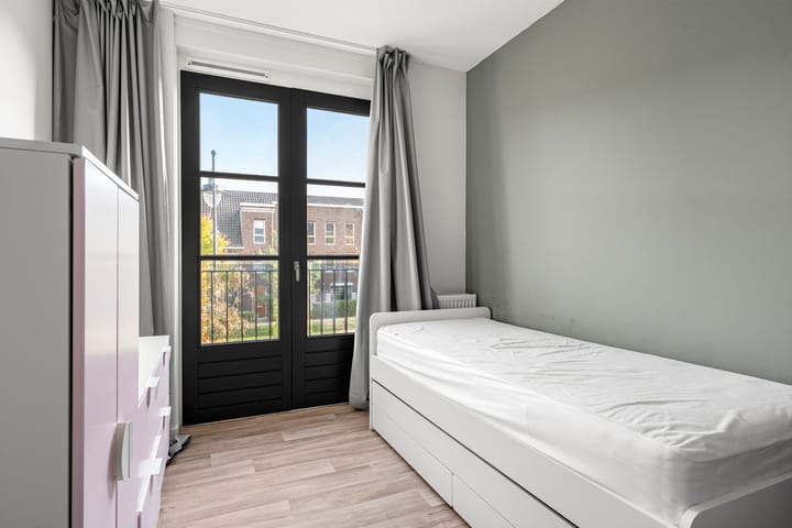 Foto 12 van Enkalaan 135