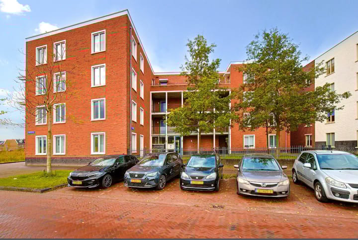 Foto 25 van Hongarijehof 53