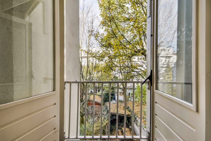 Foto 17 van Van Beuningenstraat 152-2