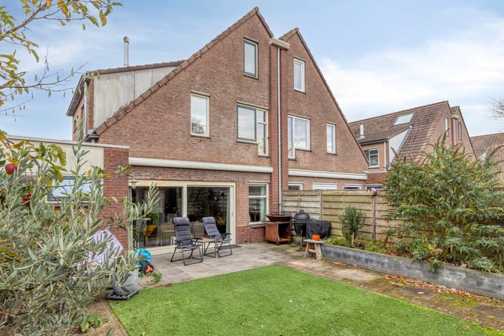 Foto 14 van Fien de la Marstraat 34