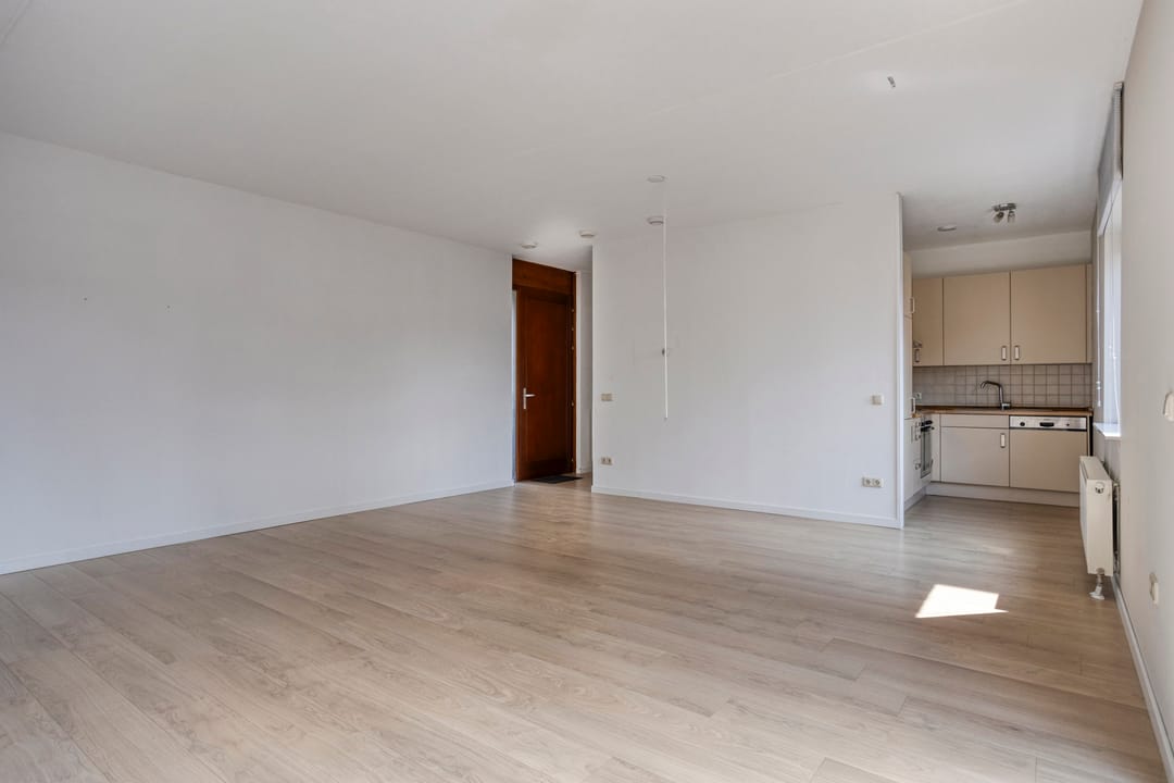 Foto 8 van Dorpstraat 107-B02