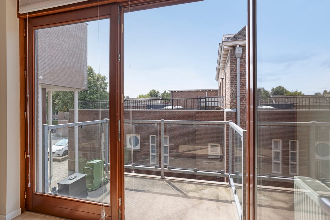 Foto 11 van Dorpstraat 107-B02