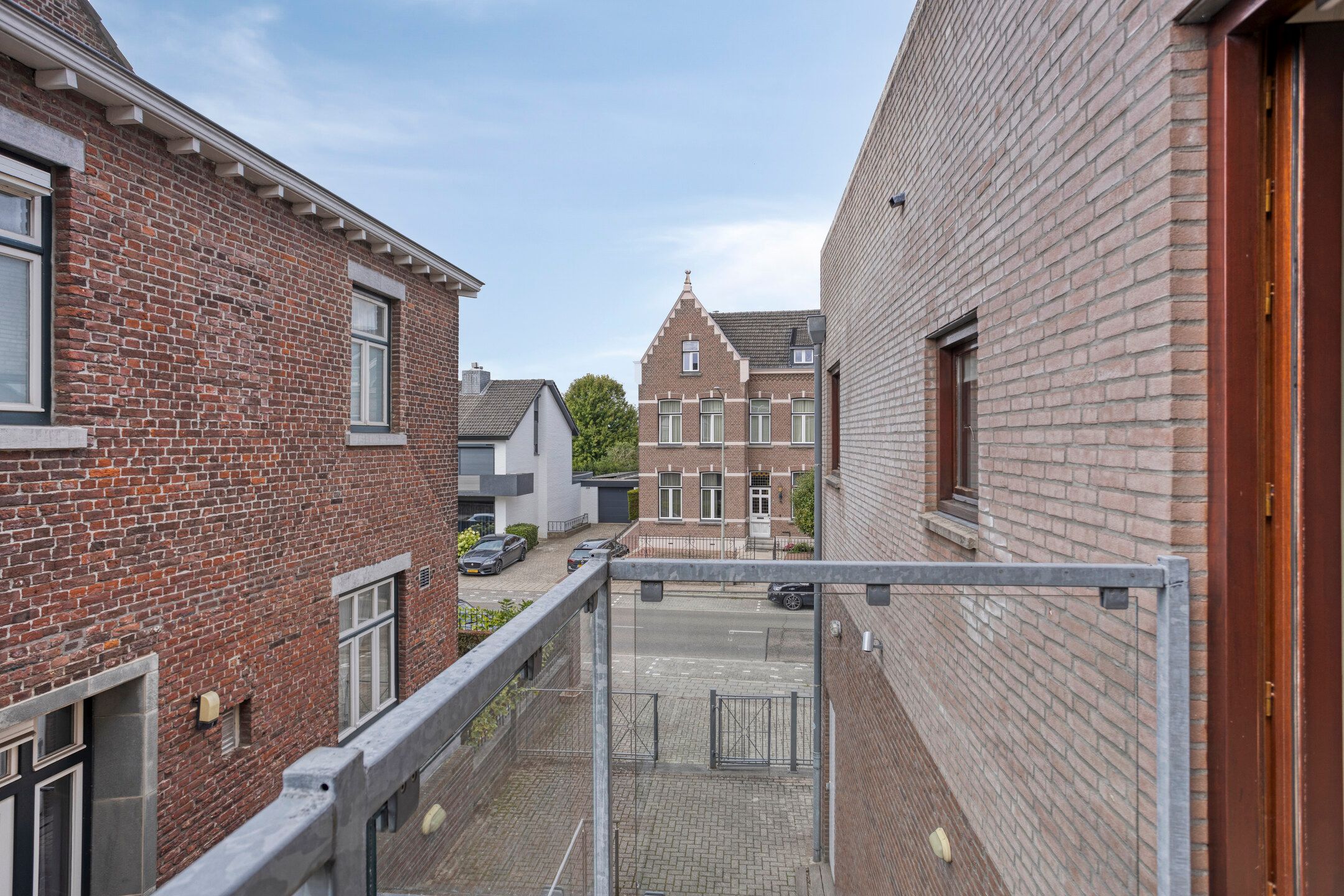 Foto 12 van Dorpstraat 107-B02
