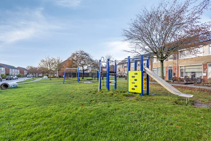 Photo 38 of Lekstraat 22