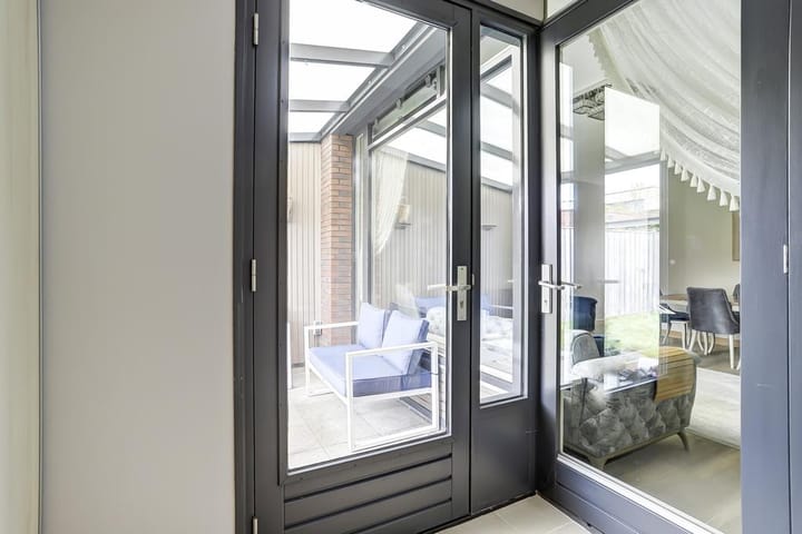 Foto 17 van Grasvogel 17