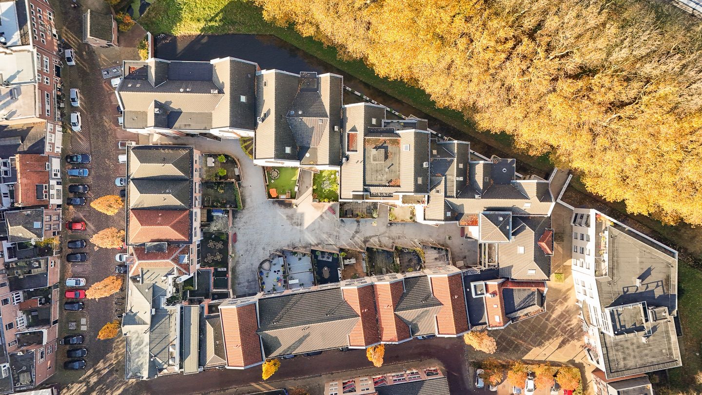 Foto 29 van Warmoesstraat 1