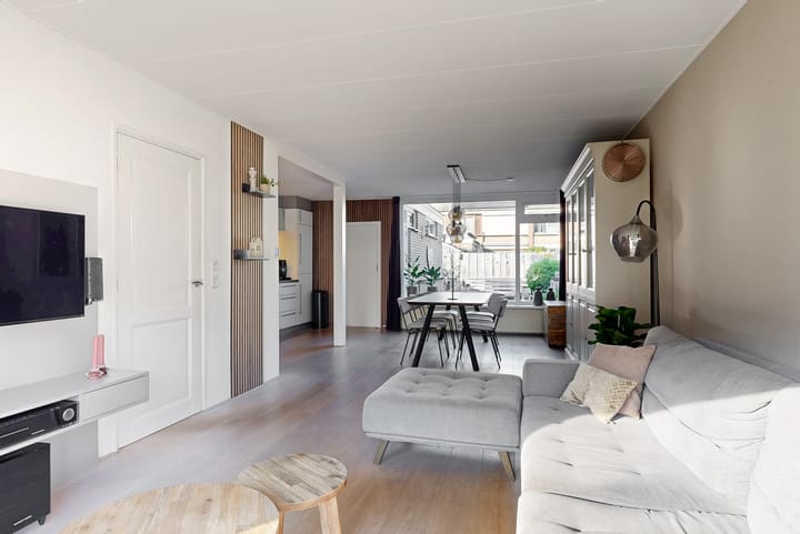 Photo 7 of Dibbitsstraat 6