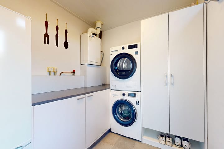 Photo 8 of Dibbitsstraat 6