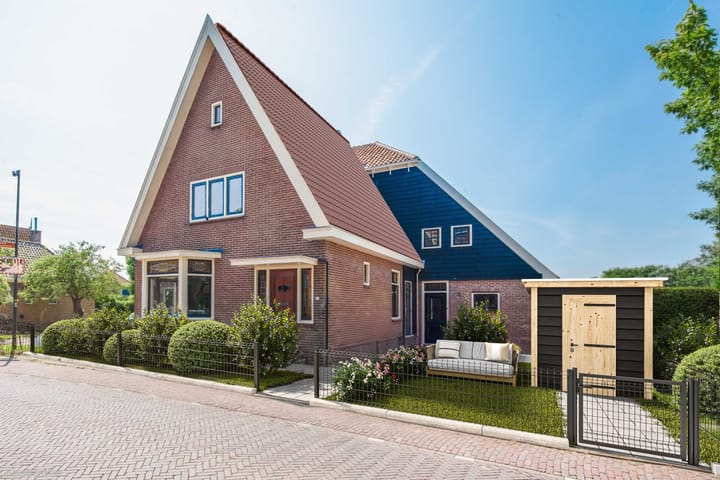 Photo 2 of Raadhuisstraat 25