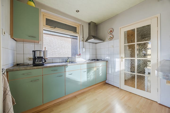 Photo 15 of Schelpstraat 8