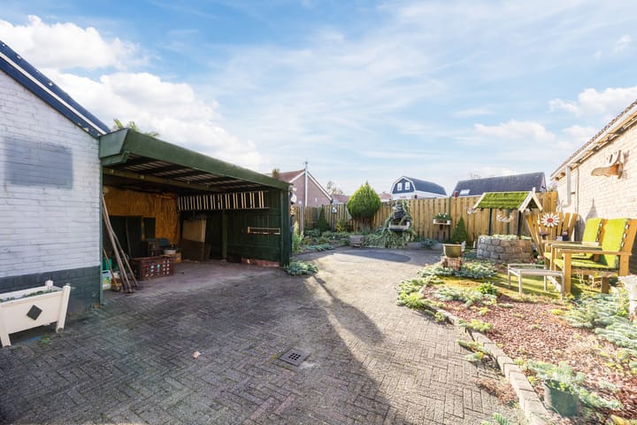 Photo 46 of Schelpstraat 8