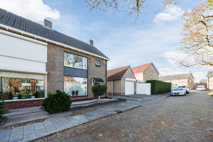 Photo 49 of Schelpstraat 8