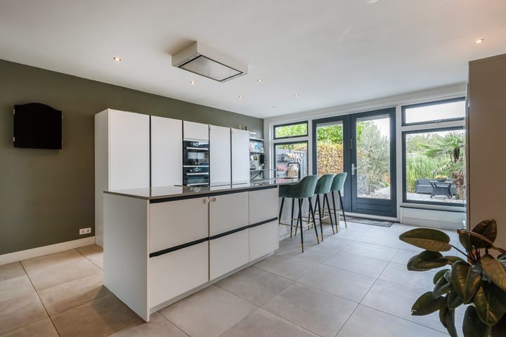 Photo 7 of Rijksstraatweg 116