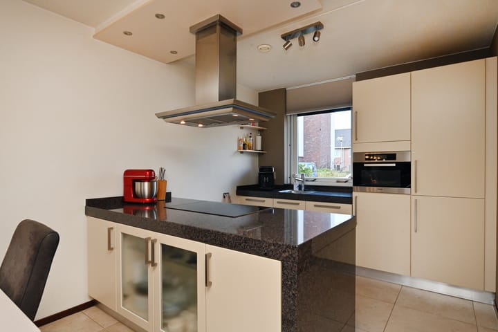 Foto 17 van Van der Goesstraat 1