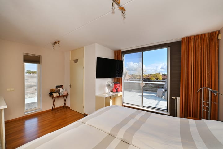 Foto 34 van Van der Goesstraat 1