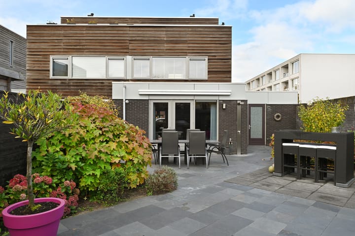 Foto 36 van Van der Goesstraat 1