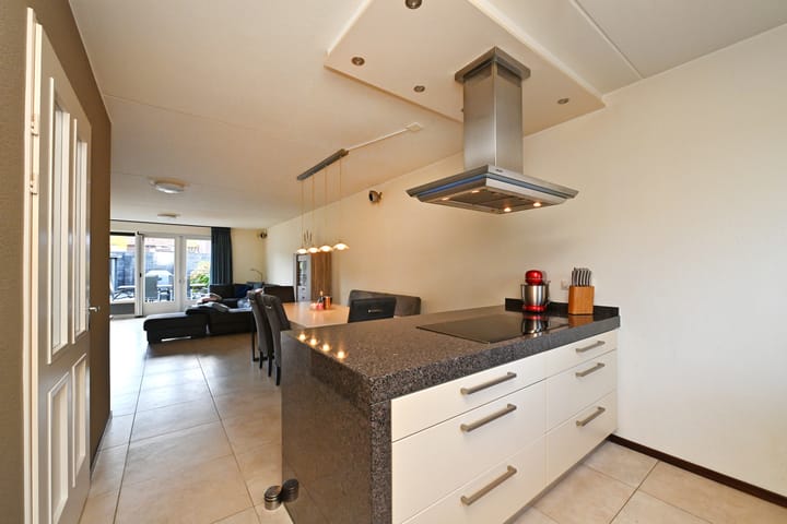 Foto 19 van Van der Goesstraat 1