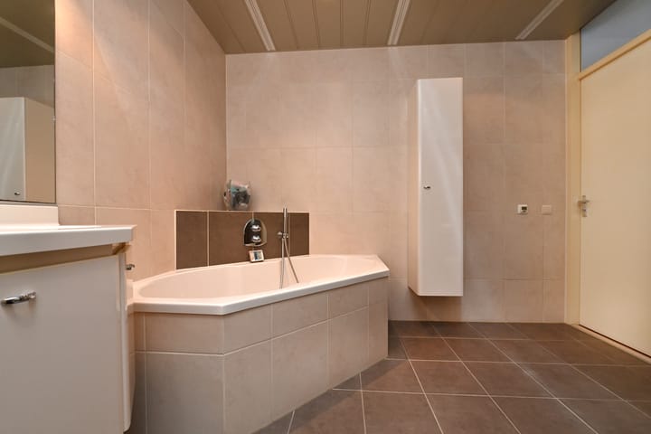 Foto 31 van Van der Goesstraat 1