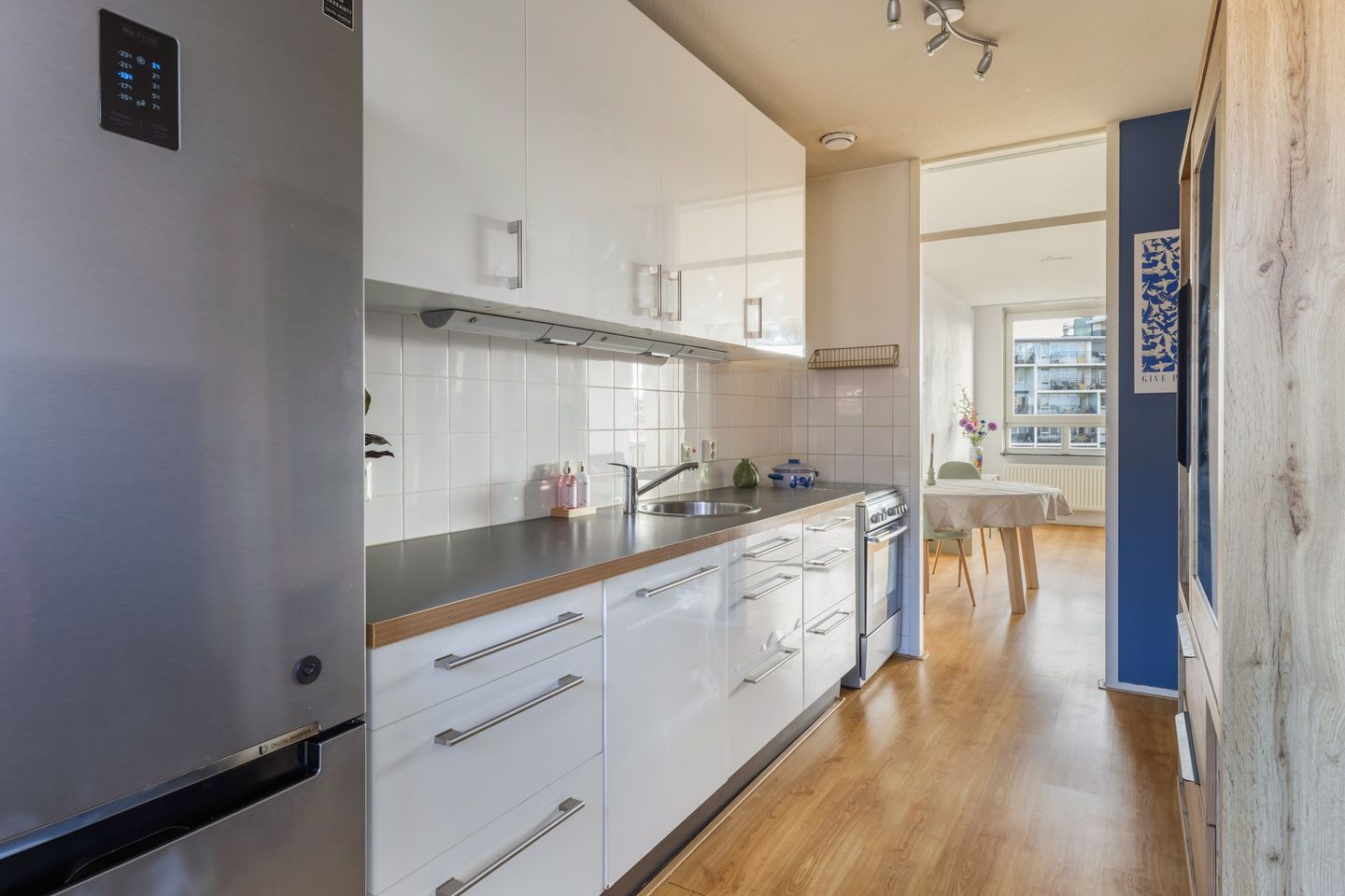 Foto 10 van Barcelonaplein 61