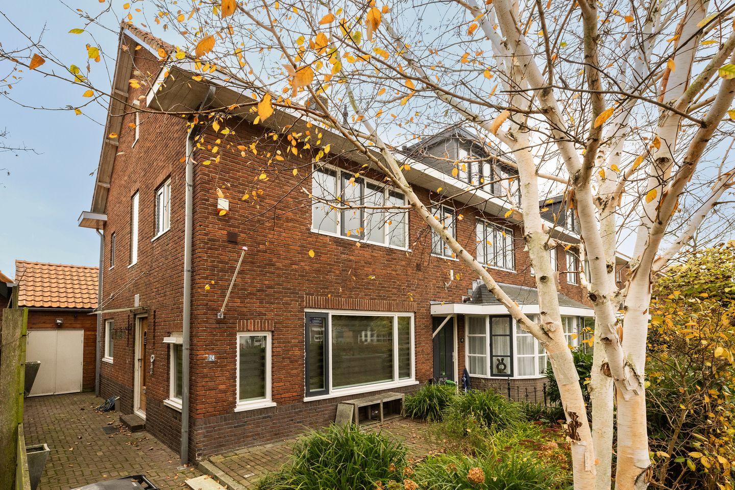 Photo 1 of Essenlaan 24