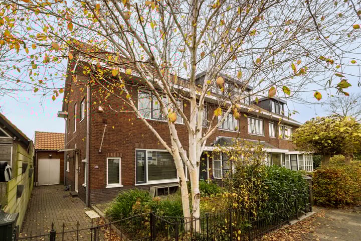 Photo 37 of Essenlaan 24