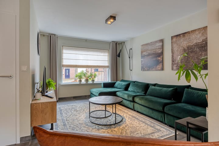 Photo 2 of Valeriaan 32