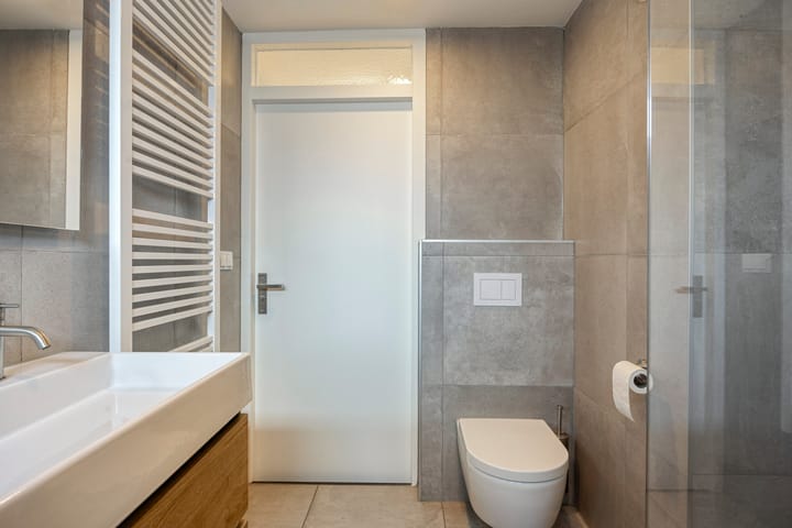 Photo 22 of Valeriaan 32