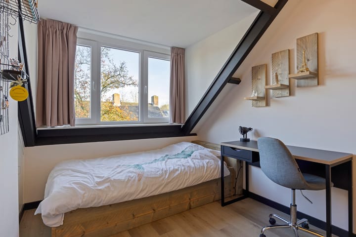 Photo 26 of Valeriaan 32