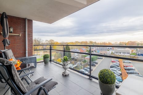 Navolaan 15-21 secondary image