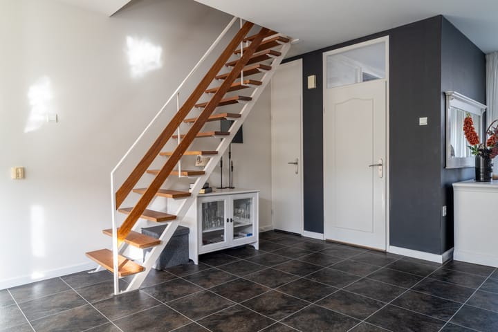 Foto 10 van Esdoornstraat 27