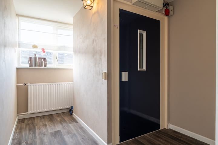 Foto 15 van Esdoornstraat 27