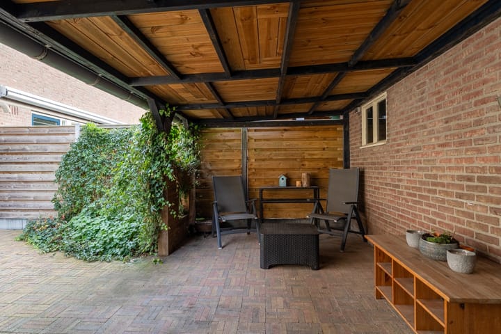 Foto 32 van Esdoornstraat 27