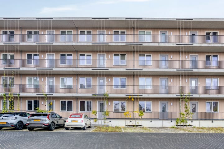 Foto 23 van Spoorweglaan 3-B