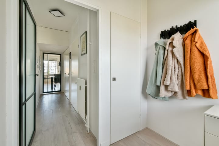 Photo 3 of Merelstraat 25