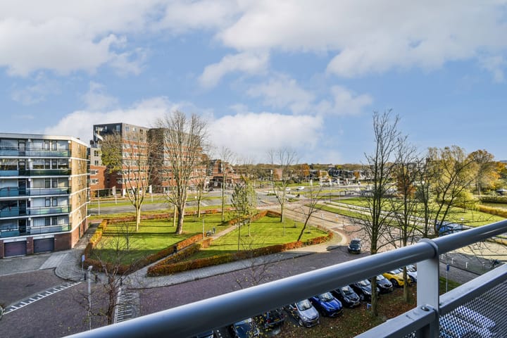 Photo 17 of Merelstraat 25