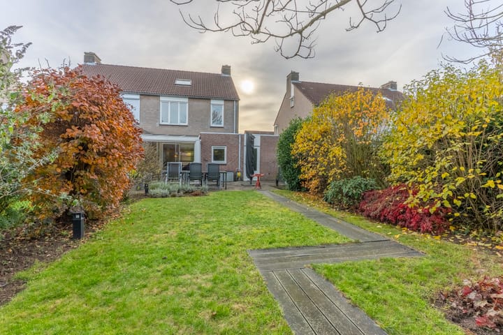 Foto 27 van van Doesburglaan 16