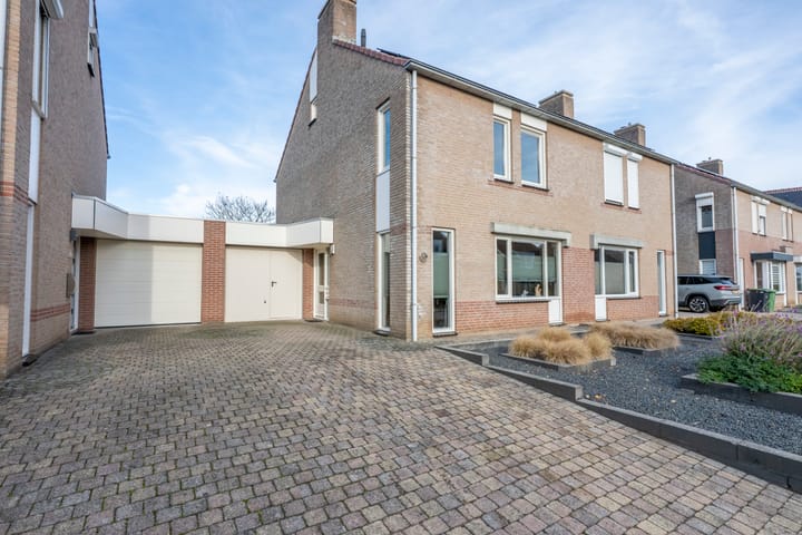 Foto 29 van van Doesburglaan 16