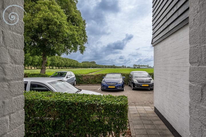 Photo 25 of Koningspleisterplaats 107