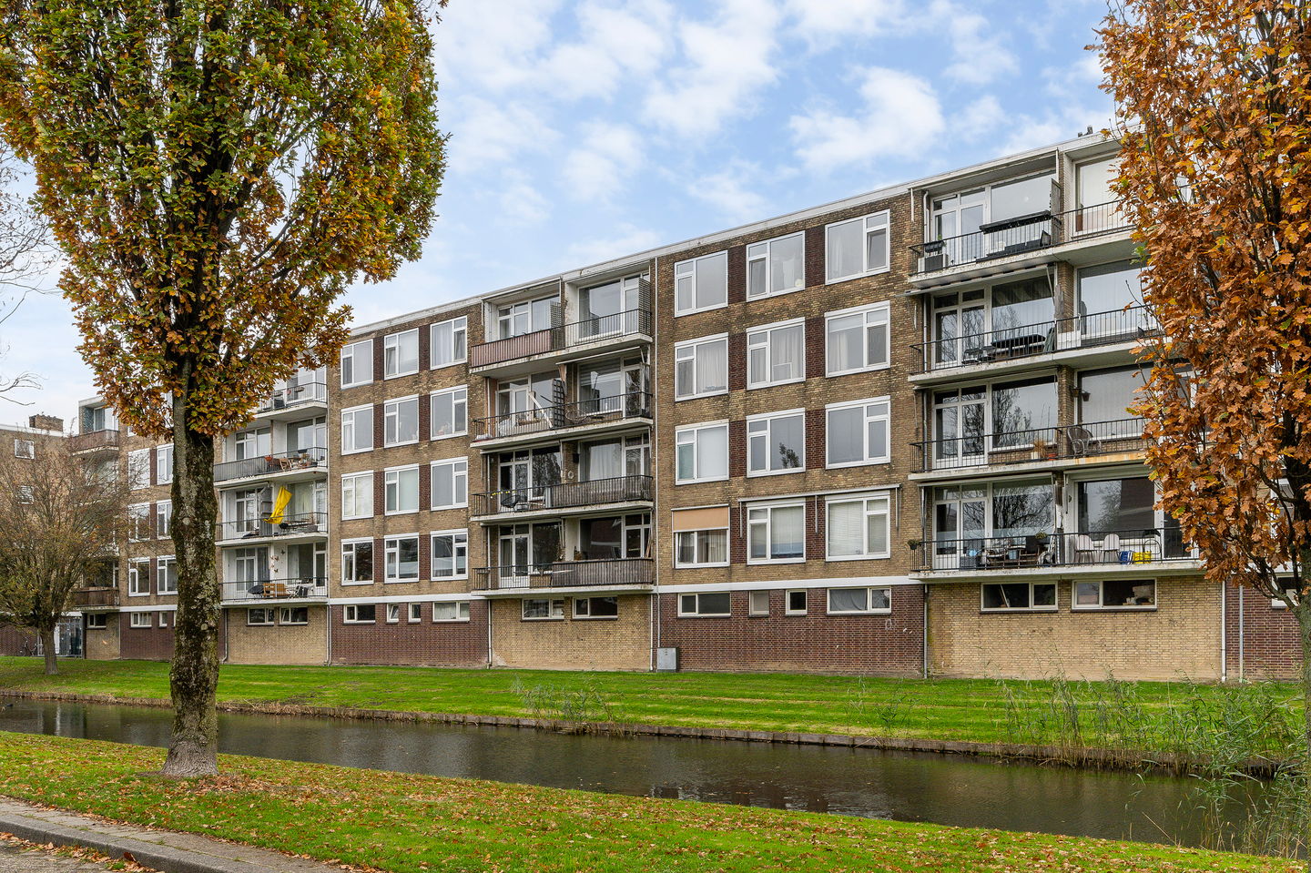 Foto 20 van Dahliastraat 140