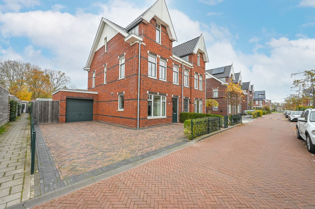 Foto 1 van Gabriela Mistrallaan 11