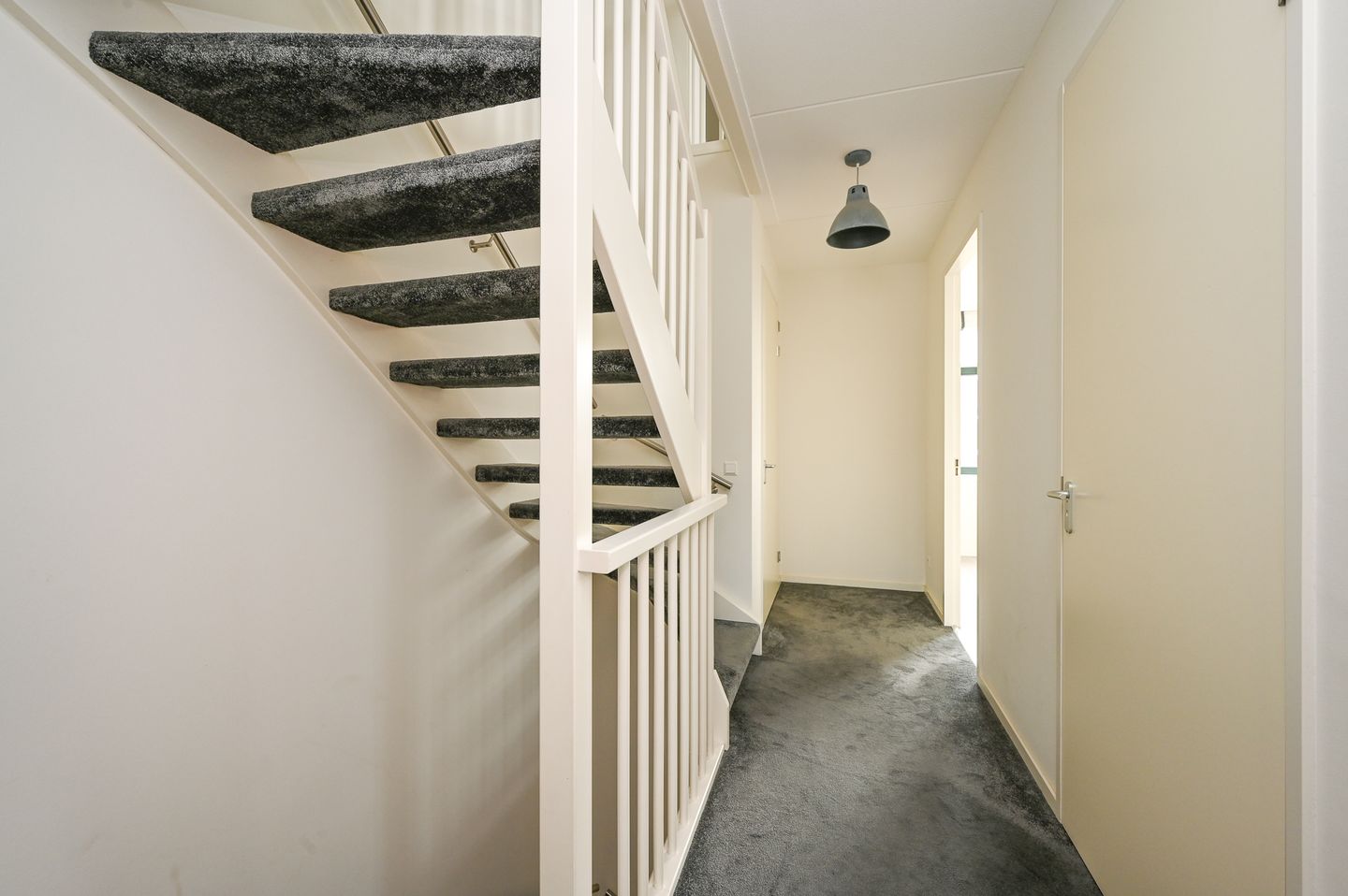 Foto 29 van Gabriela Mistrallaan 11