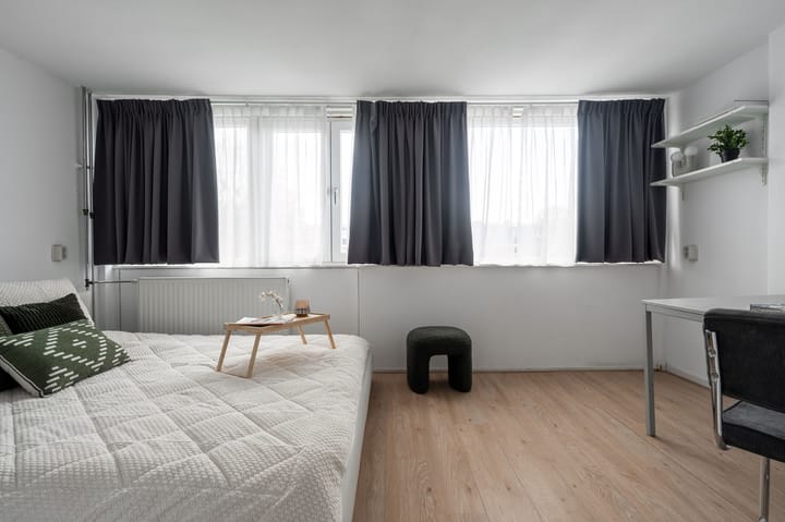 Photo 18 of Steile Bank 28