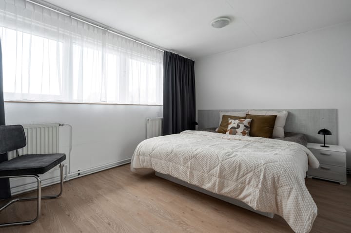 Photo 29 of Steile Bank 28