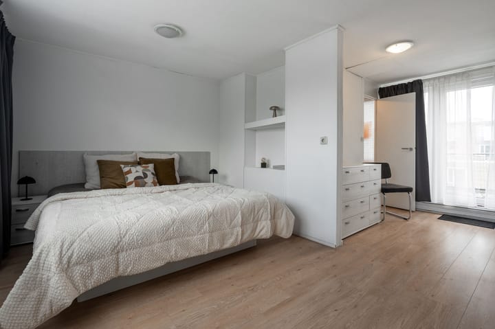 Photo 30 of Steile Bank 28