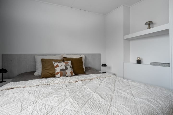 Photo 31 of Steile Bank 28