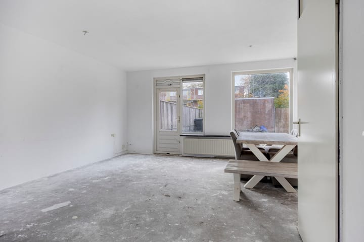 Photo 9 of Akeleituin 1