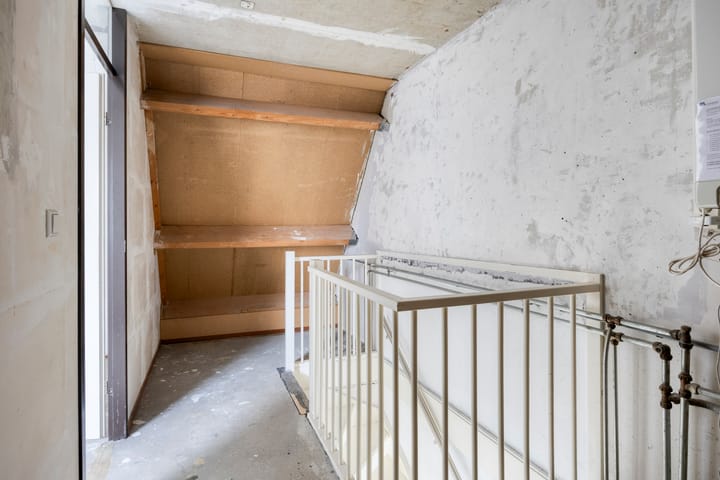 Photo 22 of Akeleituin 1